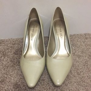 Antonio Melani Heels